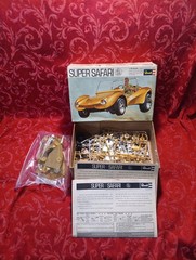 M20c rare 2x 1969 extra parts Revell h-1278 Super Safari Dune Buggy kit 1:25