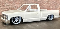 1/24 Scale: 24-Inch “Raceline Legacy” Wheels And Tires; Resin;1/25