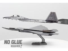 LOCKHEED MARTIN F-22 RAPTOR AIRCRAFT USAF STEEL MODEL KIT BY METAL EARTH ME1016