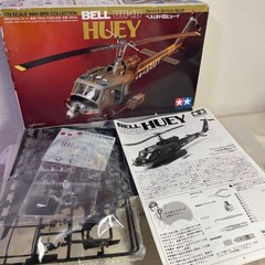 Tamiya UH 1B Huey Military 1/72 Plastic Model Kit Unopened Japan Import