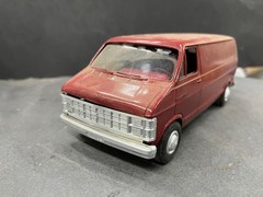 C3 MPC Dodge Panel Van built model 1/25 McM
