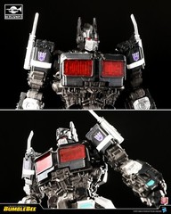 Trumpeter & Transformers 08205 Dark Optimus Prime SPECIAL LIMITED EDITION Model