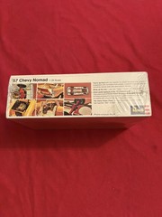 *RARE* Vintage Factory Sealed Revell 1957 Chevy Nomad Model Kit in 1/25 H1260