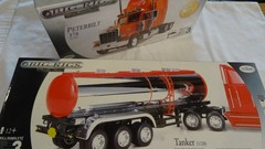 TESTORS:1/28 Big Rig Ultra Metal Series “PETERBILT 378, TANKER” Factory Sealed.