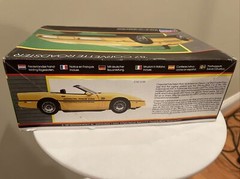 Monogram 1987 Corvette Roadster 1:24 Scale Unused #2742 With Corvette Ad