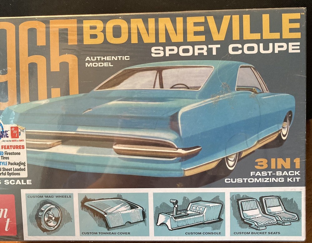 AMT 1965 Bonneville Sport Coupe Model, 1/25 Scale, 3 in 1 Kit, NIB, #1260/12