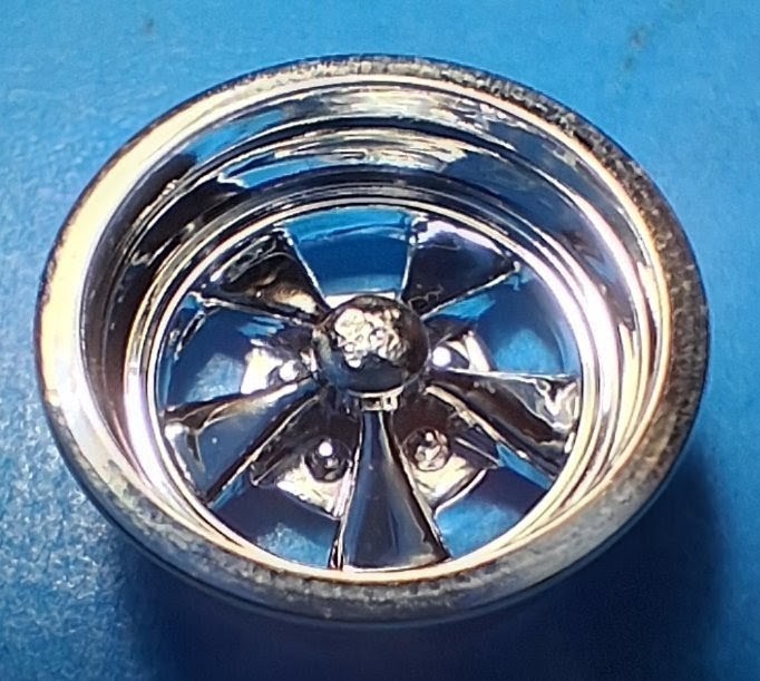 CHROME CRAGER SS WHEELS – 37 CHEVY CONV – AMT T161 – MODEL CAR KIT PARTS LOT