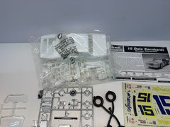 Revell 1:24 #15 Earnhardt’s Wrangler ’82 Thunderbird NASCAR Sealed Inside Model
