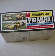 AMT 1/25 Piranha Vintage Drag Racer Model Kit Retro Deluxe Factory Sealed
