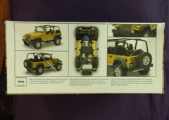 Revell Jeep Wrangler Rubicon 1:25 Scale Plastic Model Kit 85-4501 – Opened Box