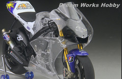 AwardWinner Built Tamiya 1:12 Yamaha Team Yzr-M1 ’09 Rossi Clear Full View+Fork