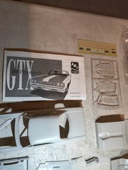 A3A AMT ERTL 1969 PLYMOUTH GTX HARDTOP 1:25 Scale Model Kit #6111 Open, Complete