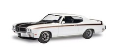 85-4522 1970 Buick GSX 2N1 Model Car Kit 1:24 Scale 106-Piece Skill Level 4