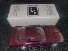 1995 AMT / ERTL Chevrolet CORVETTE ZR-1 Dealer PROMO Car Dk Purple Metallic 1:25