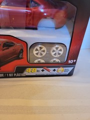 Revell 2013 Chevy Camaro ZL1 Sealed 1/25 Plastic kit