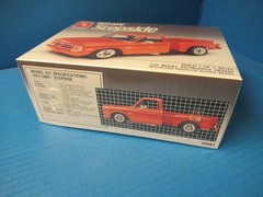 Vintage , AMT , 1972 GMC , Stepside Pickup Truck , 1/25 Scale , New