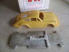 🏁PIT PORSCHE 911 CARRERA RS 92 SPORTS CAR RESIN & METAL 1:43 KIT 🏁 MORE LISTED