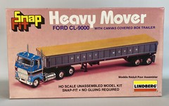 Vintage HO Lindberg Snapfit Ford CL-9000 Heavy Mover 1052 Canvas Covered Trailer