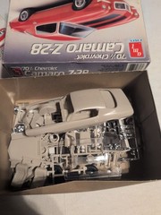AMT Chevy 70 1/2 Camaro Z-28 model kit -1989 Edition