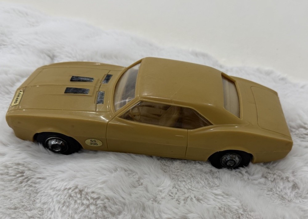 Processed Plastics Chevrolet Camaro SS 396 Tan 9 Inches