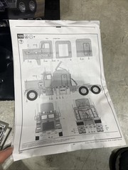 REVELL 85-2627 PETERBILT 359 MODEL KIT-NIB-1:25 SCALE New Open Box Complete