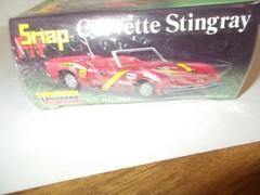 Vintage 1981 Lindberg Model Kit. No. 144 Corvette Stingray Snap 1:32 NOS SEALED