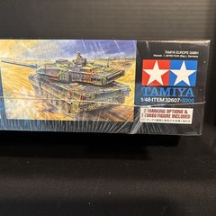 TAMIYA 32607 LEOPARD 2 A7V GERMAN TANK MODEL KIT-NIB-1/48 SCALE