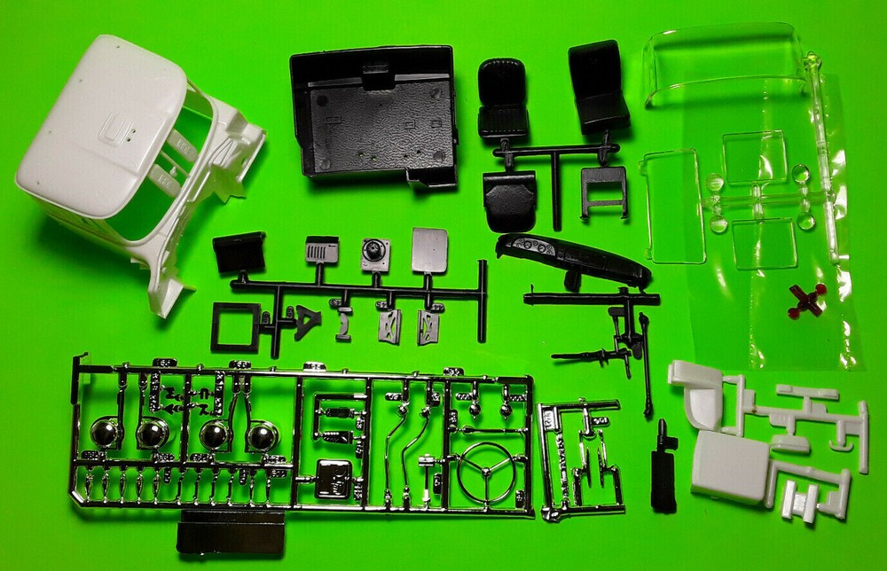 Mack DM800 Heavy Duty 1/25 cab body glass chrome parts interior seat rig tractor