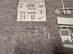 AMT Budweiser 1923 T Delivery Van #2401 1:25 Model Kit (unbuilt / missing 1 lens