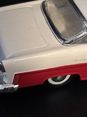 1955 CHEVY BEL-AIR 1:43 SCALE DIECAST PULLBACK CAR RED WHITE SS5720
