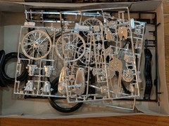 Revell 7949 1:8 Harley-Davidson Freedom Chopper Motorcycle Model Kit