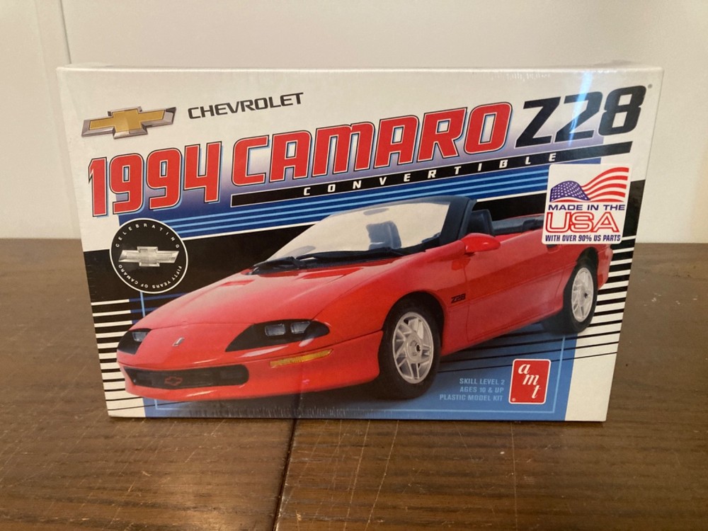 AMT 1/20 SCALE 1994 CHEVROLET CAMARO Z28 CONVERTIBLE FACTORY SEALED