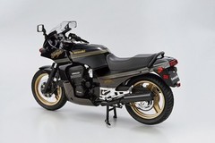 Aoshima 1/12 Scale Model Motorcycle Kit Kawasaki Ninja 900 ZX900-R GPZ900R 2002