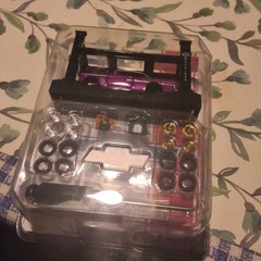 Castline Inc. M2 Machines Chevrolet 1:64 Car Kit Purple Auto-Lift