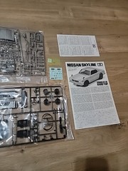 VINTAGE Nissan Skyline 2000 GT-R Hardtop 1/24 Scale model kit Tamiya 24194