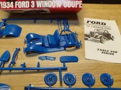 Hobby Kits 1/32 1934 Ford 3 Window Coupe Model Kit Open Box Looks Complete