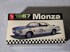 Vintage 1/25 AMT 1967 CORVAIR MONZA HARDTOP CUSTOMIZING KIT FACTORY SEALED 60s