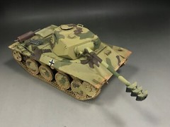 1/35 Built Amusing Hobby 35A019 WWII German Panzer 38D 8cm PAW 600 Tank Model