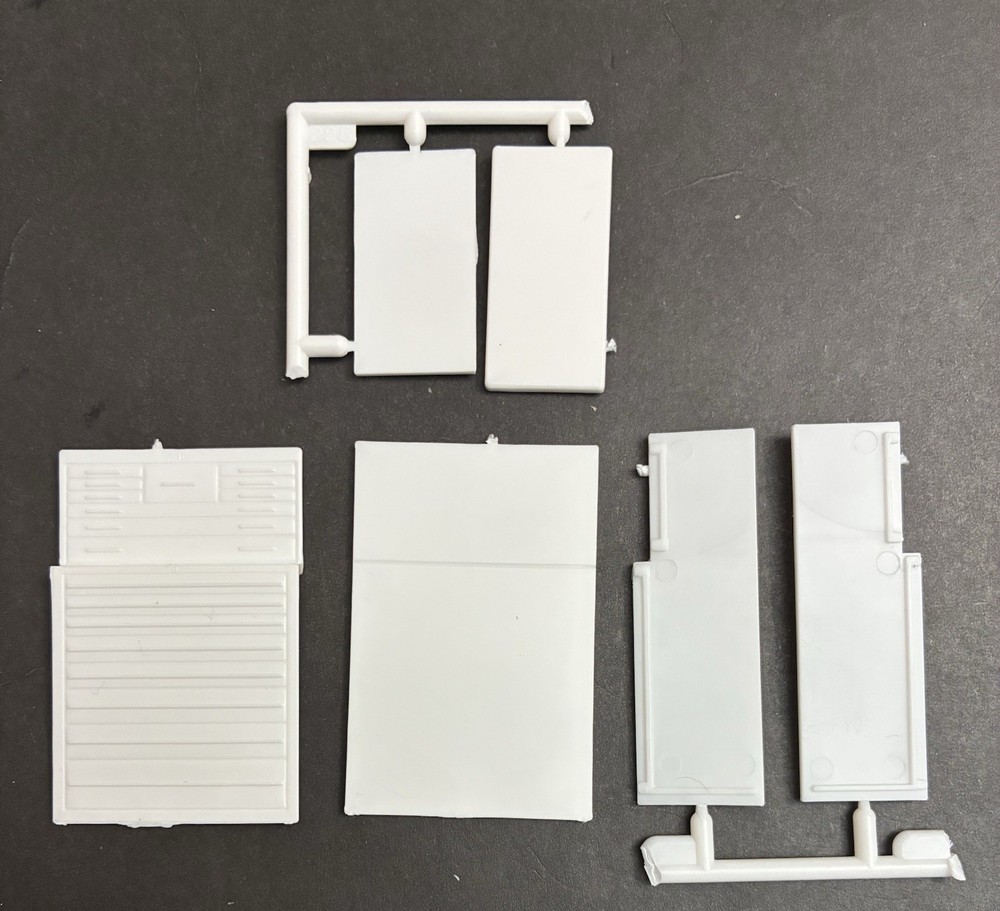 TOOL BOX 380 1628 AMT BLUEPRINTER Model Car Parts
