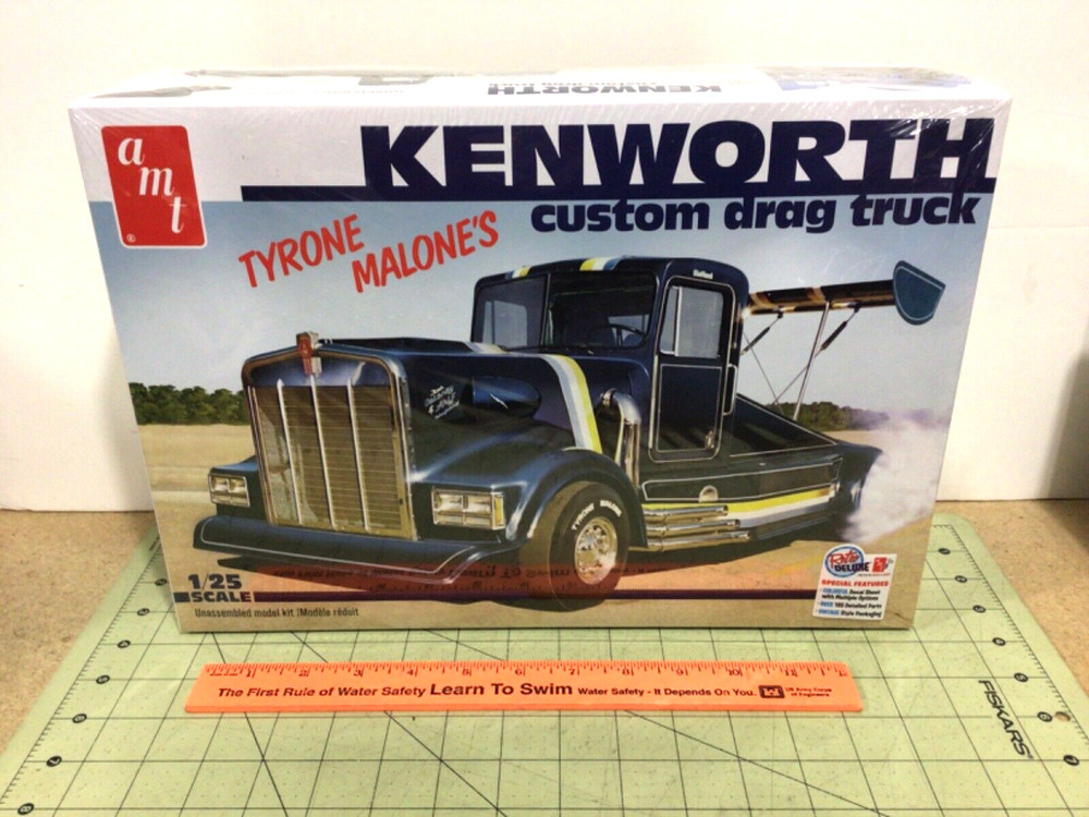 AMT 1/25 scale Kenworth Tyrone Malone Custom Drag Truck kit Sealed