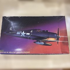 Hasegawa F6F-5E HELLCAT Original 1/72 Plastic Model Kit Vintage Japan Import
