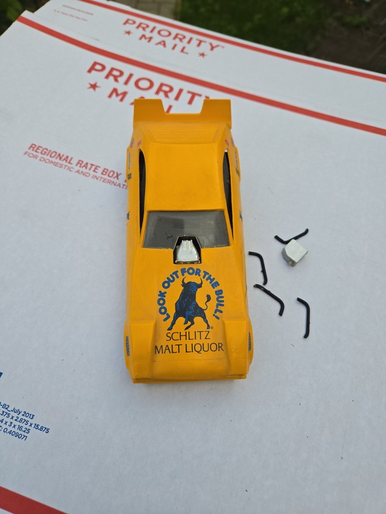 AMT Schlitz Beer FUNNY CAR MODEL Plastic, AS Is