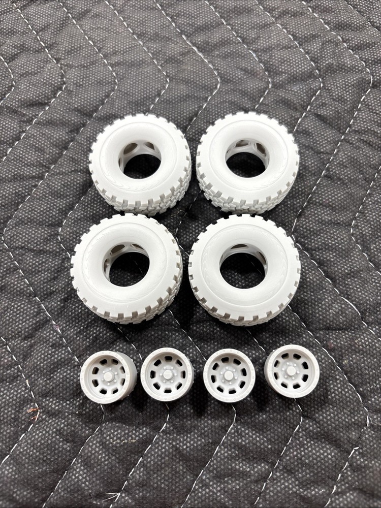Resin Printed 1/25 42 X 16.50 Military Style Tread Tires Bart Wheels Mud Truck