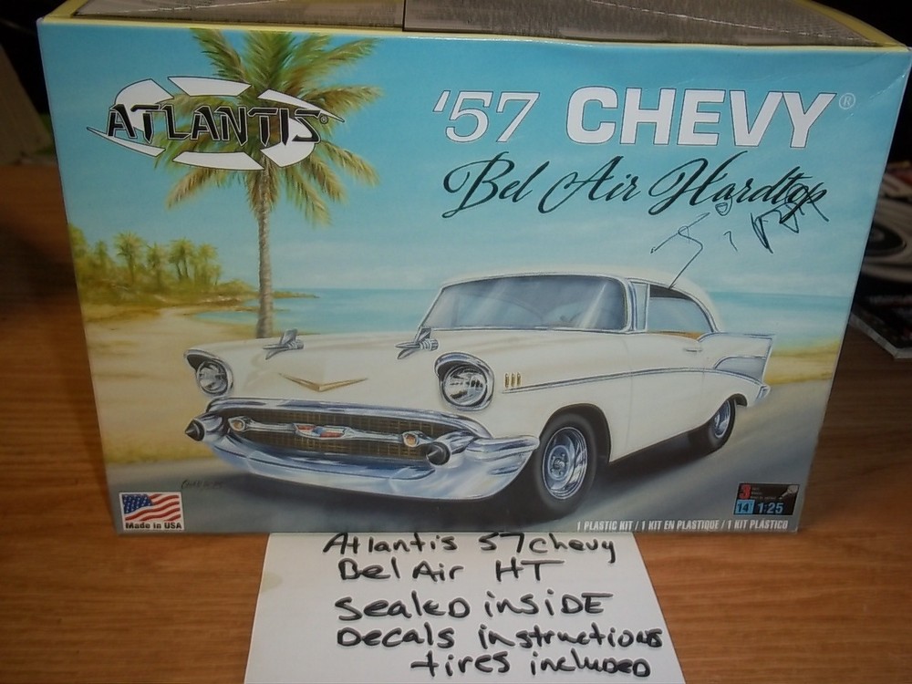 Atlantis 1957 Chevy BEL Air unbuilt kit junkyard