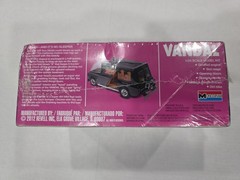 2012 Monogram Tom Daniel VANDAL 1/24 MODEL #85-4926-New Sealed w/ Box Damage