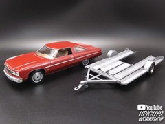 MPC 1976 Chevy Caprice w/Trailer 2T 1:25 Scale Model Kit