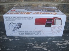 AMT 1978 Ford Courier Minivan Build As Van Or Pickup 1:25 Model Kit 1210 SEALED