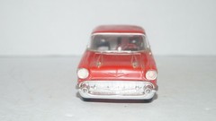 VINTAGE 1957 RED CHEVROLET CHEVY BELAIR PLASTIC MODEL CAR 1/25 SCALE