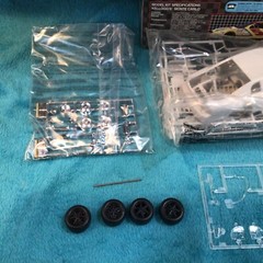 AMT / ERTL 8187. 1/25 Scale Kellogg’s Monte Carlo – Factory Sealed Contents