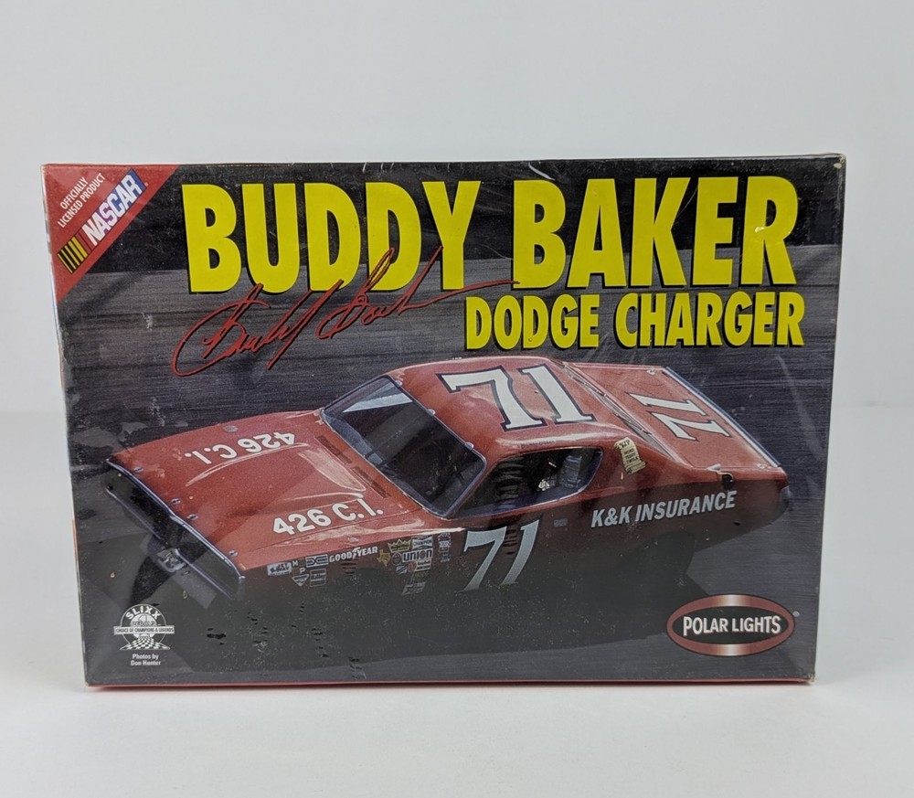 Polar Lights #71 Buddy Baker 1973 Dodge Charger Car Kit K&K Insurance 2002 #6607